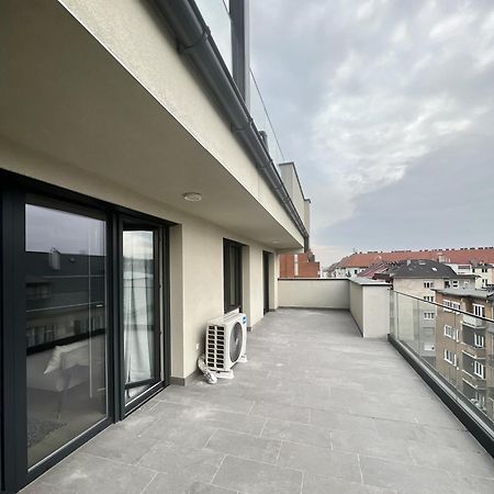 Vp Suites Budapeste Exterior foto